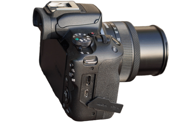 Canon EOS R50